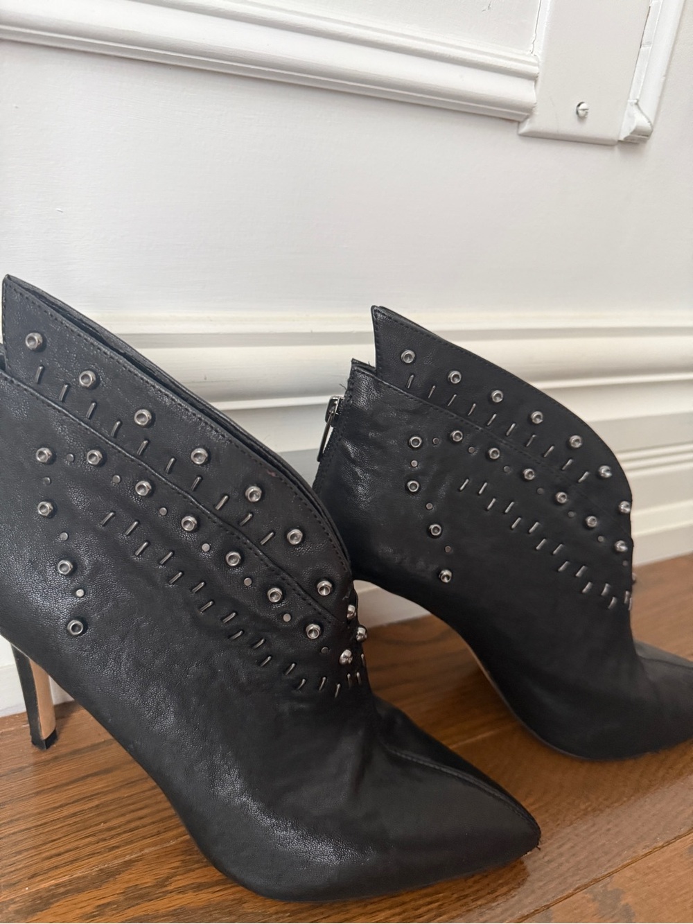 Vince Camuto Studded Kavippa booties size 9 - Picture 2 of 7
